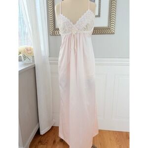 Vintage Christian Dior Peignoir Set Lace  Bridal Loungewear Pink Coquette Size M